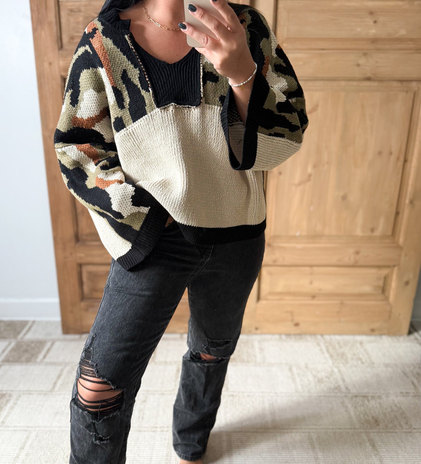 SOFT PULLOVER WITH CAMOUFLAGE DETAILS TOP