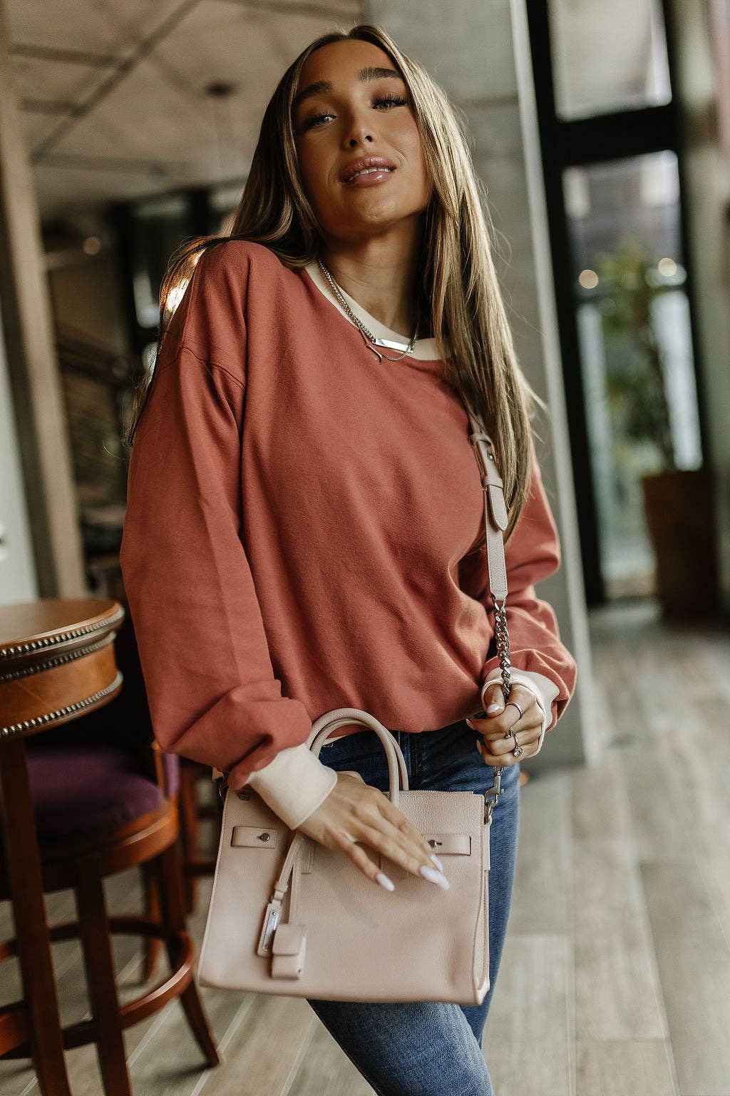 OVERSIZED ROUND NECK UNIVERSITY PULLOVER
