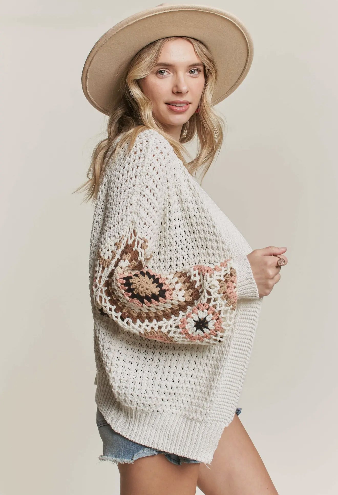 CROCHET NEUTRAL SLEEVE CARDIGAN