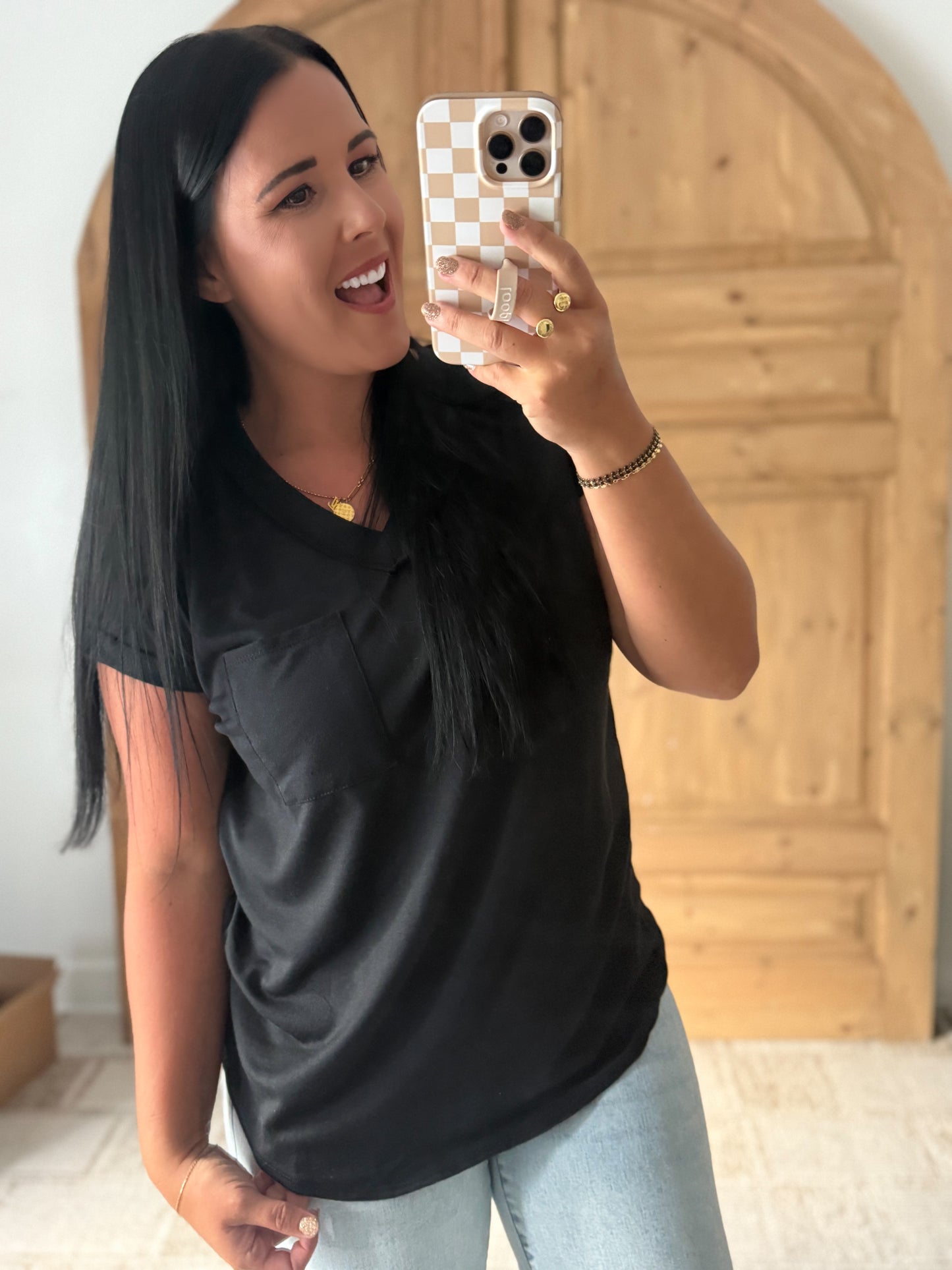 MY GO TO V-NECK SOFT TOP-BLACK