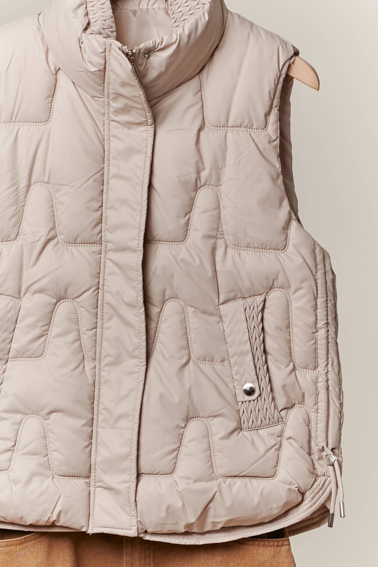 QUILTED SOFT PUFFER VEST