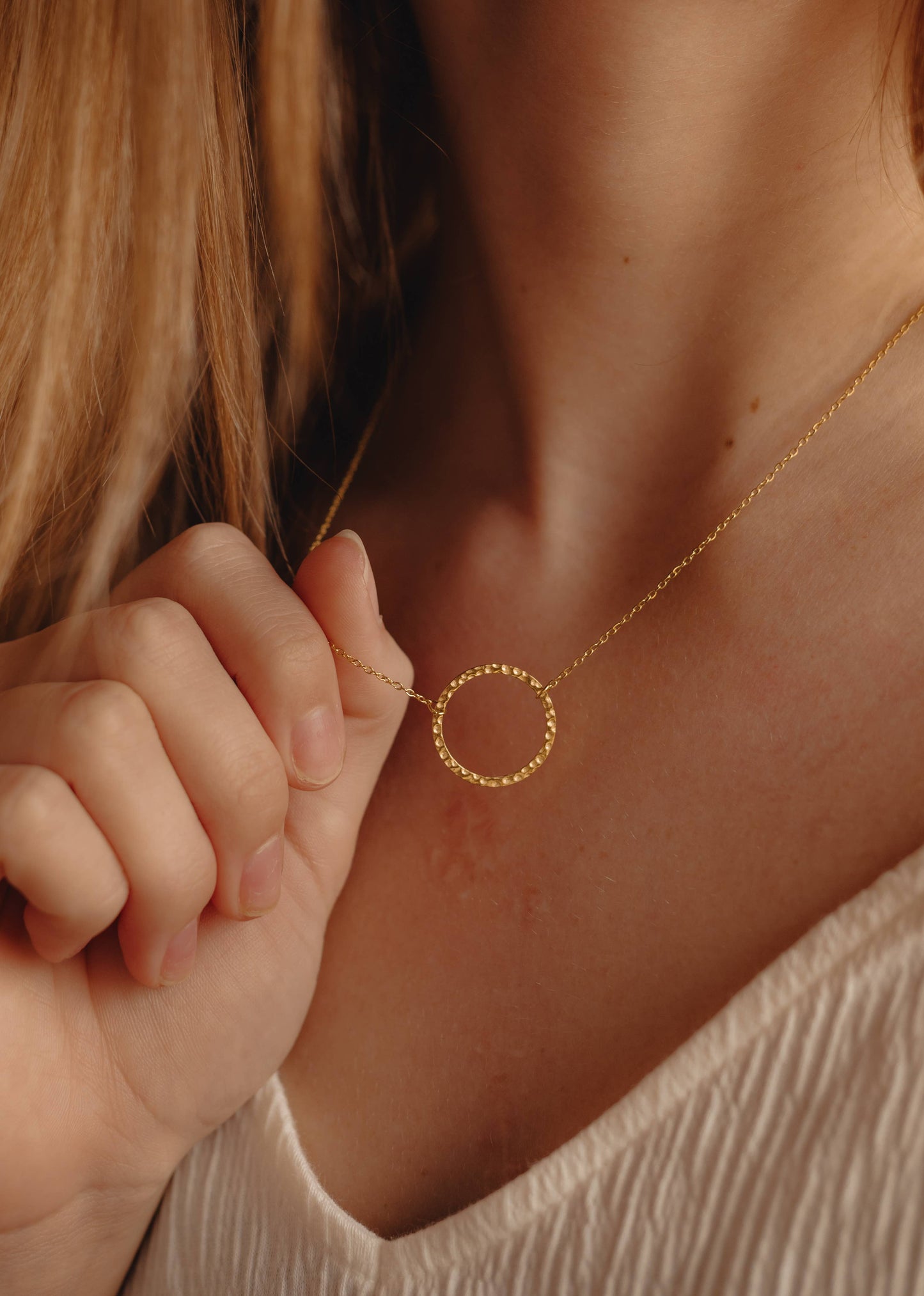 IN HIS PRESENCE CHRISTIAN NECKLACE EXODUS 1:11