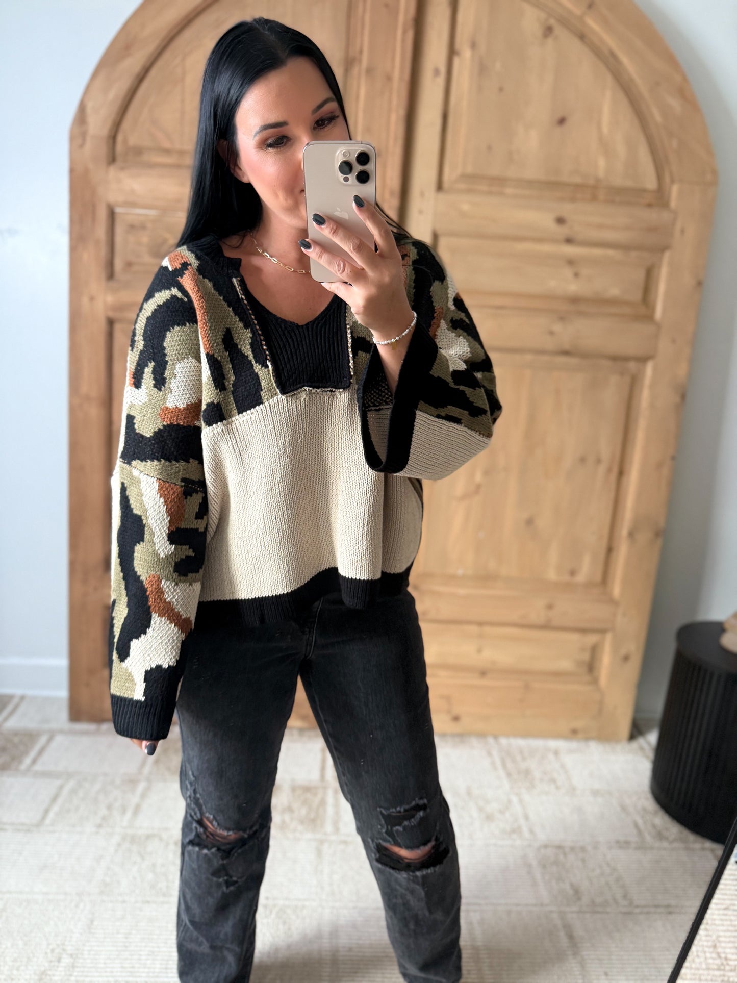 SOFT PULLOVER WITH CAMOUFLAGE DETAILS TOP