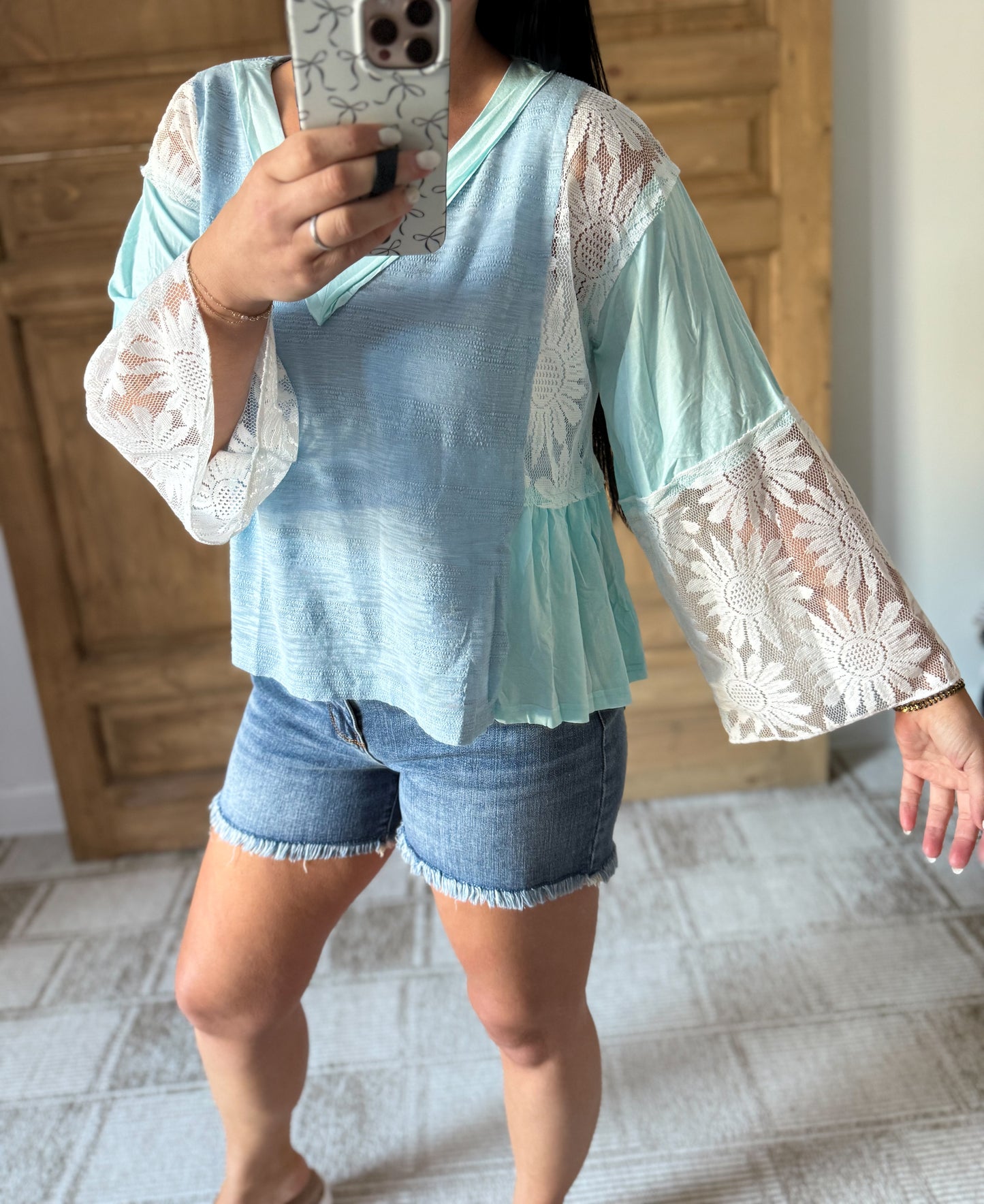 POL Lace Detail V-Neck Flare Sleeve