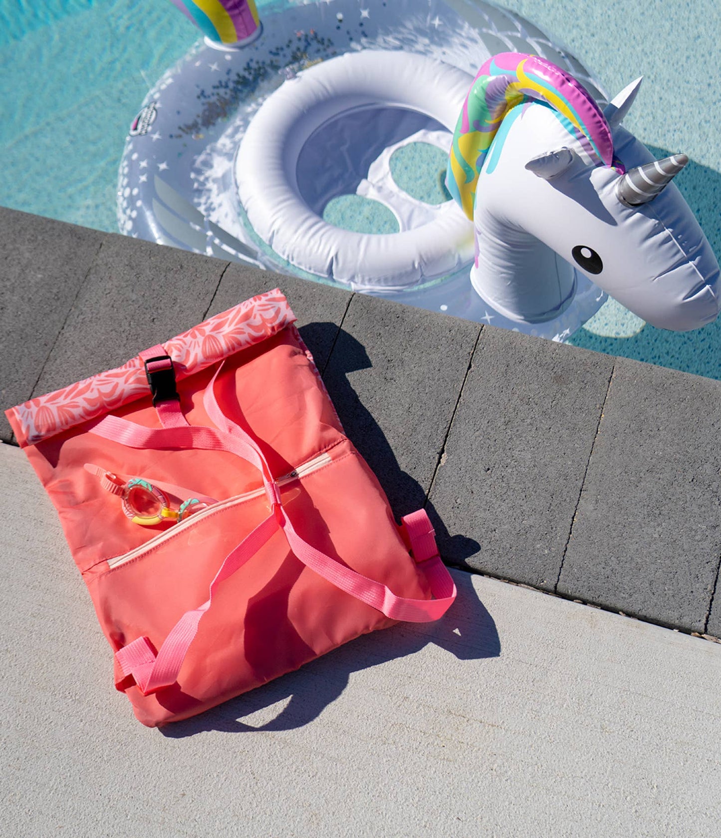 SWIM BACKPACK WITH WATERPROOF POCKET (MULTIPLE STYLES)