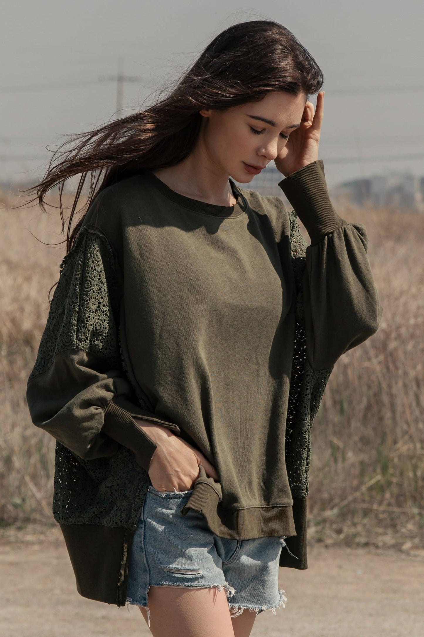 OVERSIZED REALXED FIT LACE KNIT PULLOVER TOP