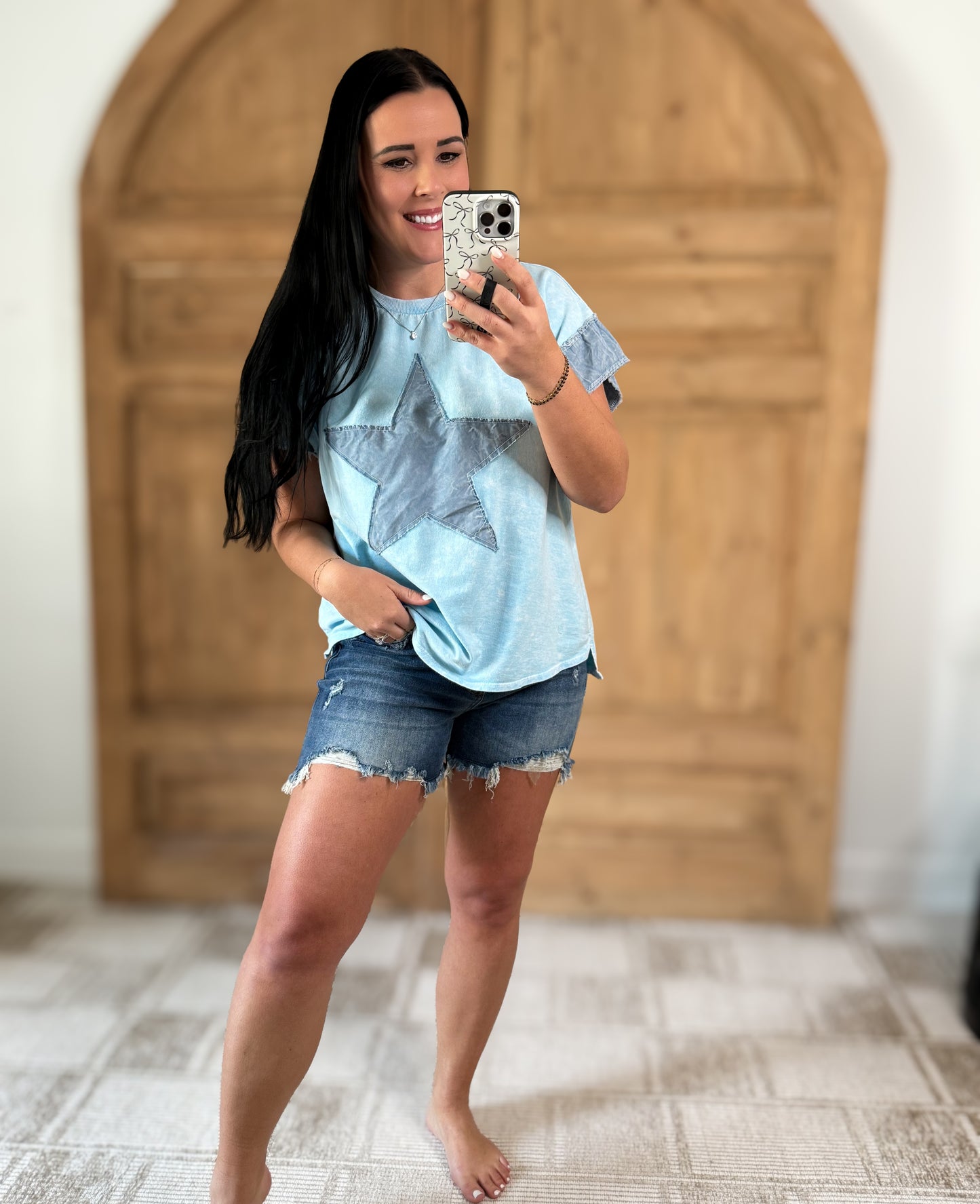 J.HER MINERAL WASHED DENIM STAR SLEEVELESS TOP BLUE