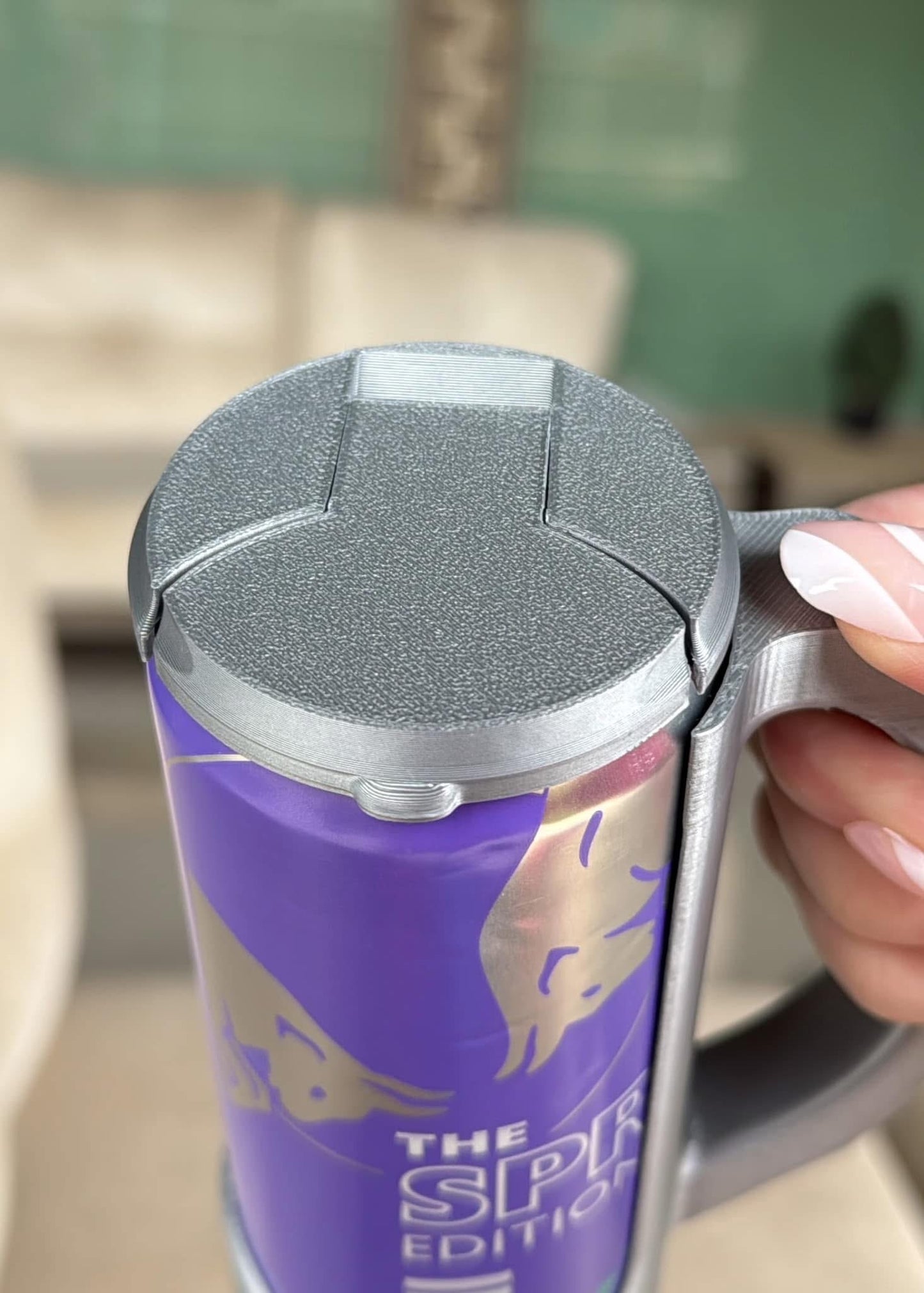 VIRAL SKINNY CAN 12OZ DRINK HOLDER