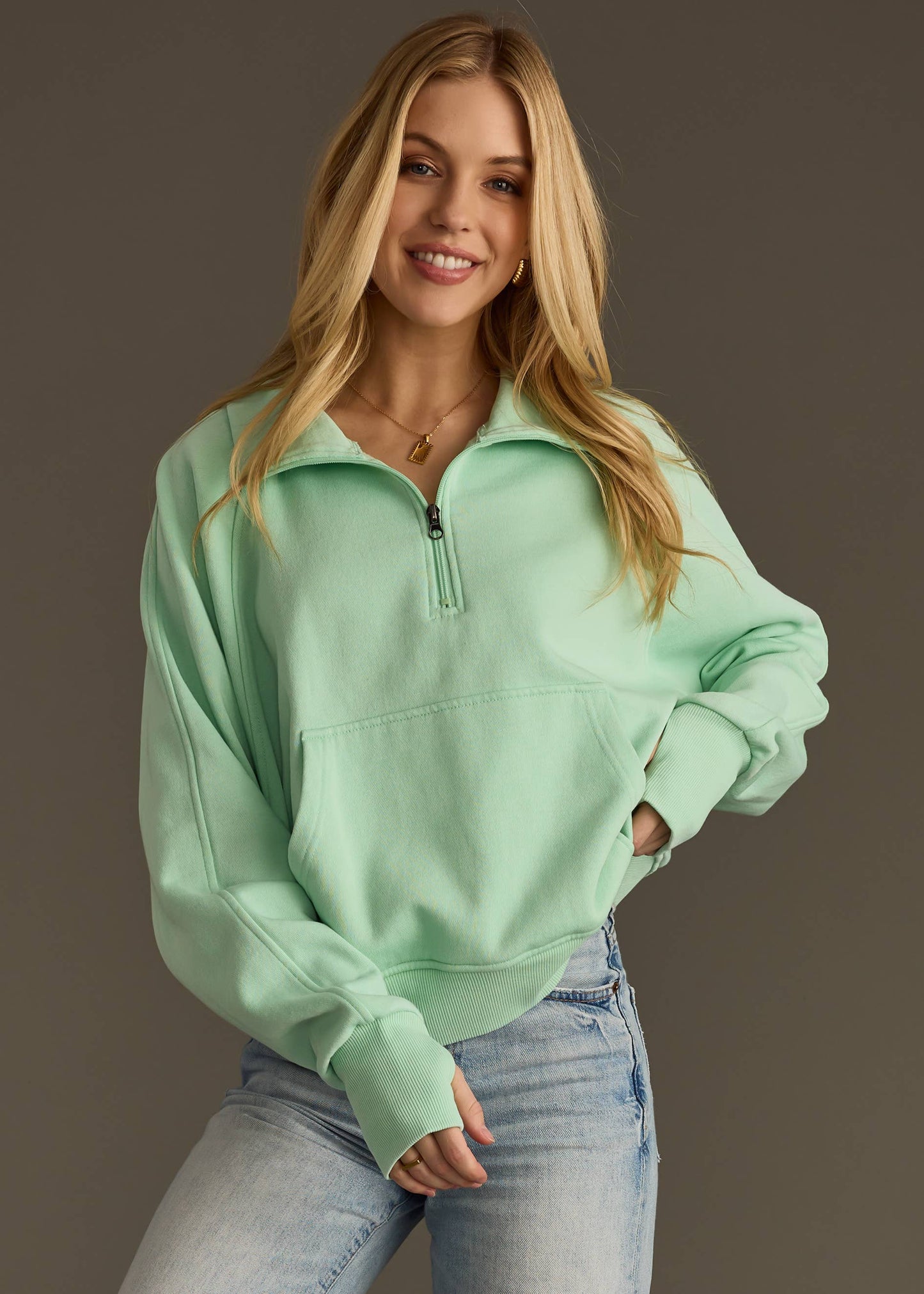 ** BEST SELLER MINT HALF ZIP SWEATSHIRT