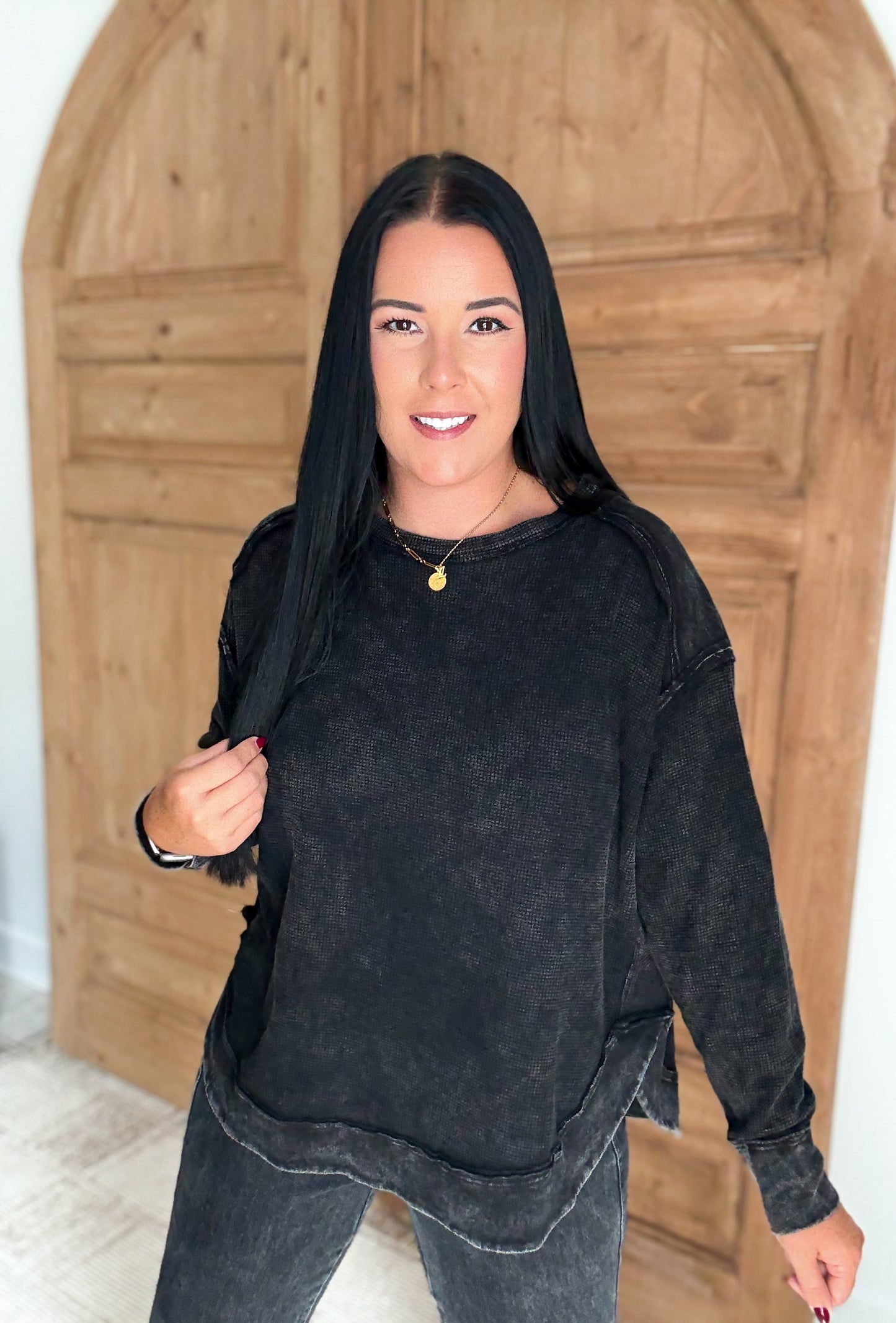 MINERAL WASHED ELBOW PATCHED CONTRAST TOPS- *Multiple Colors
