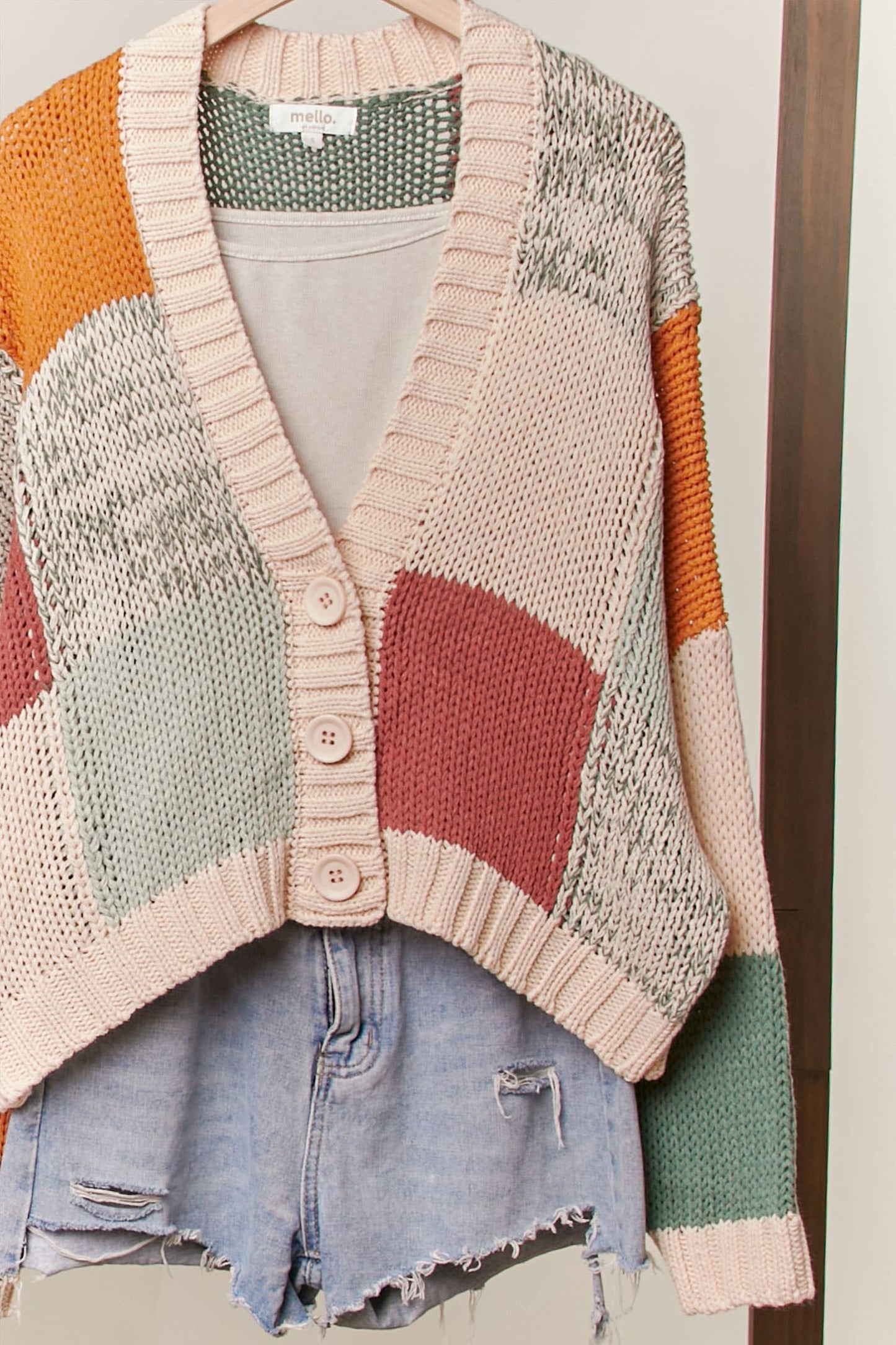 COLOR BLOCK CROCHET V NECK CARDIGAN SWEATER