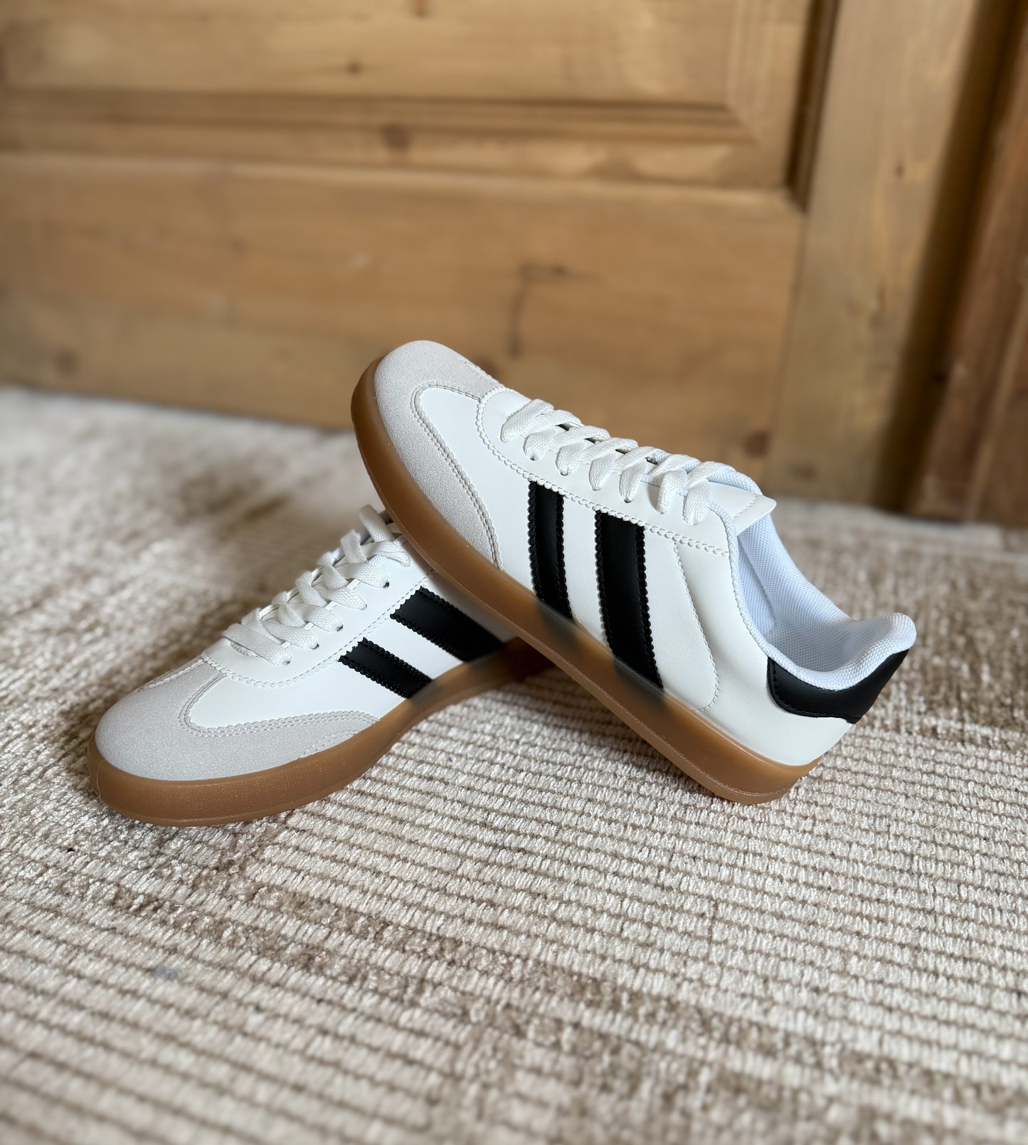 AVA TWO STRIPED TRENDY SNEAKER - WHITE & BLACK