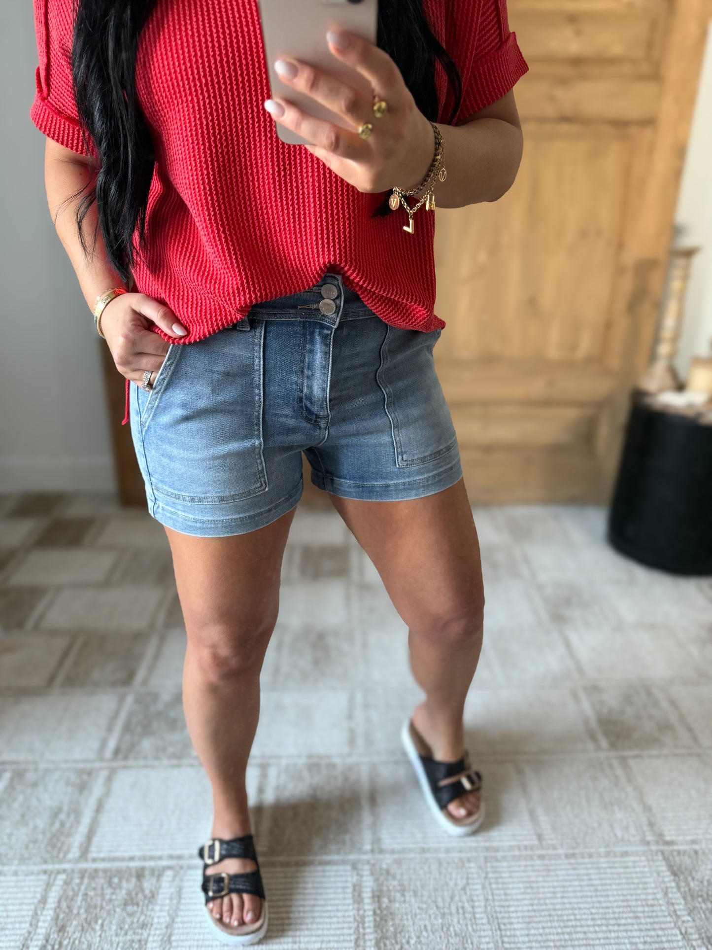 RISEN HIGH RISE PATCHED FRONT POCKET SHORTS LIGHT