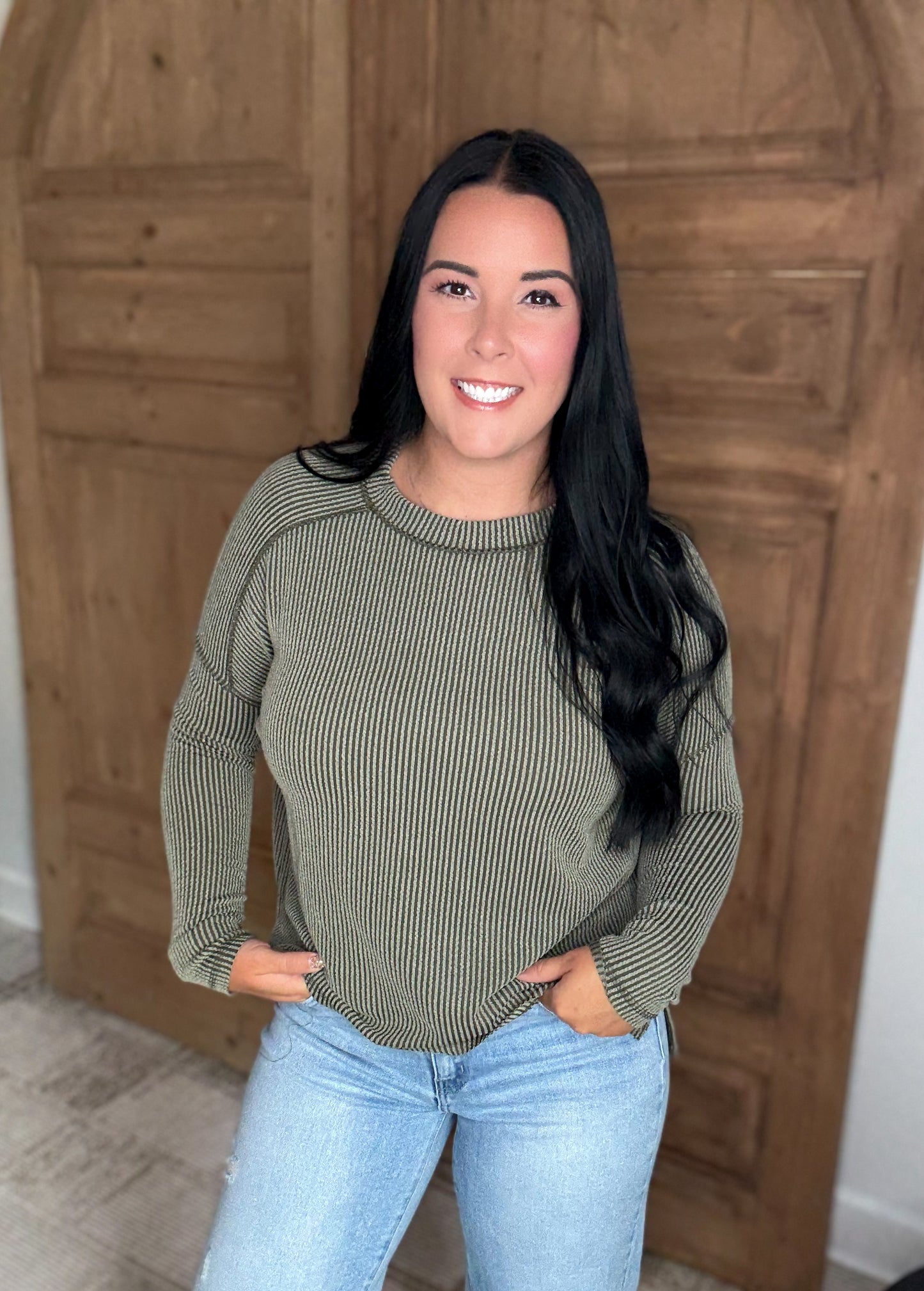 ON THE RUN RIBBED LONG SLEEVE STRETCHY TOP- Dark Olive