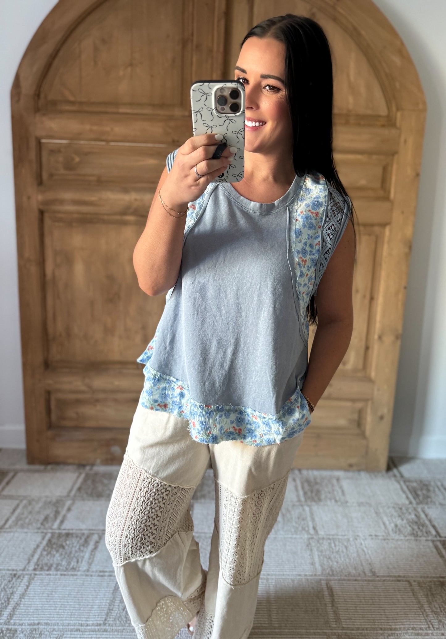 POL Floral Frayed Hem Crochet Cap Sleeve Top