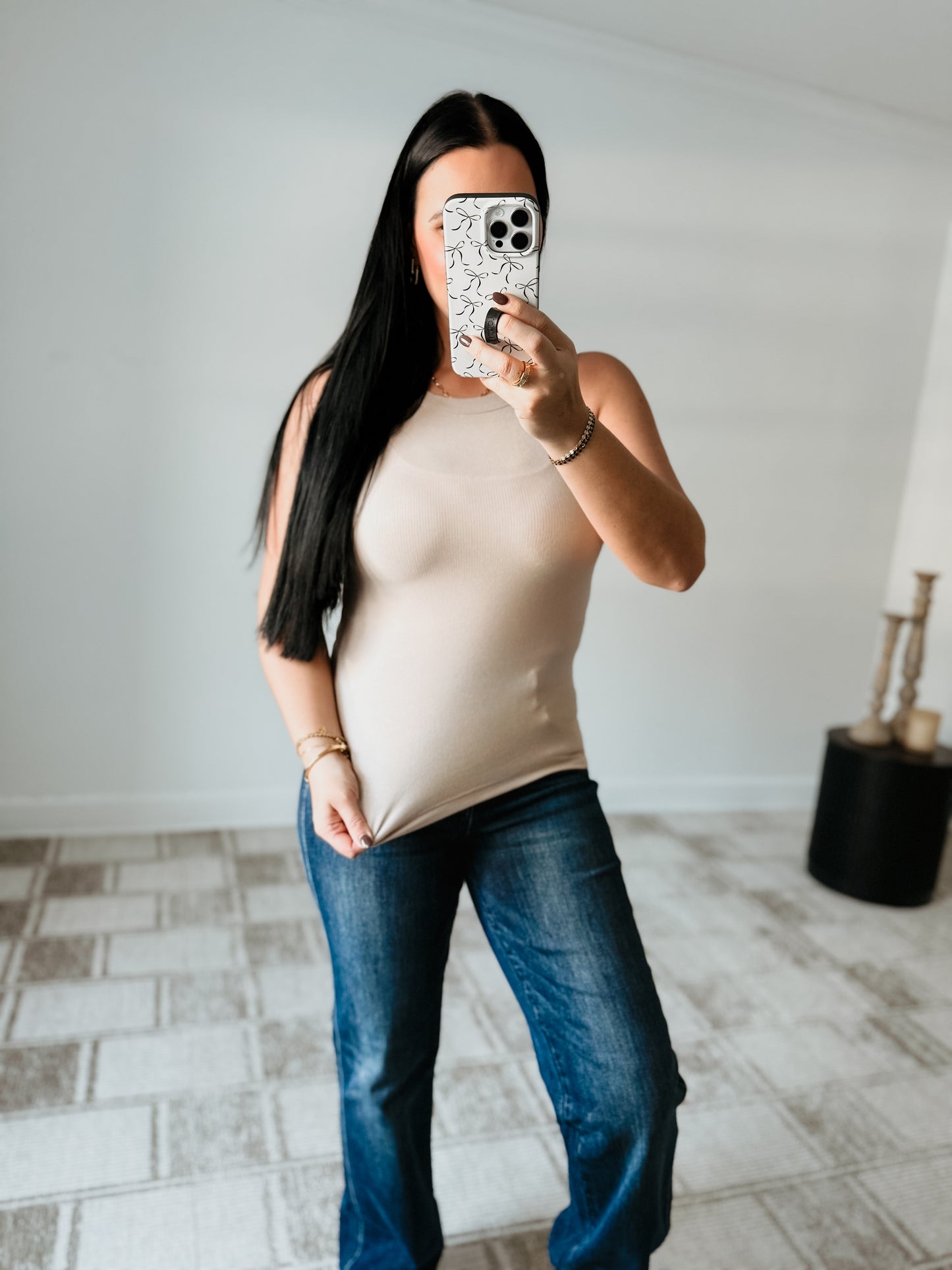 RIBBED ROUND NECK TANK TOP