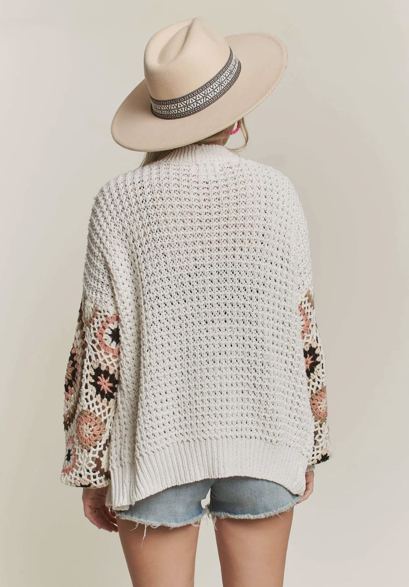 CROCHET NEUTRAL SLEEVE CARDIGAN