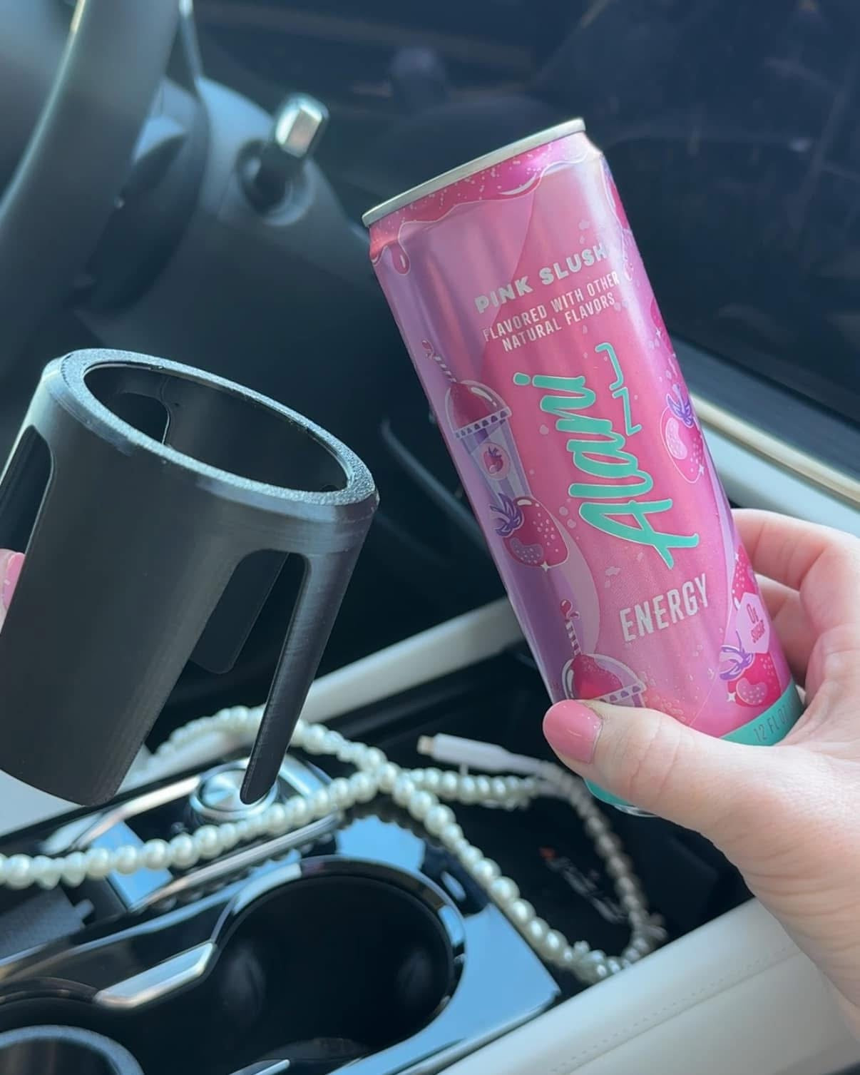 PRE ORDER SIPZEY CAR CUPHOLDER POP IN