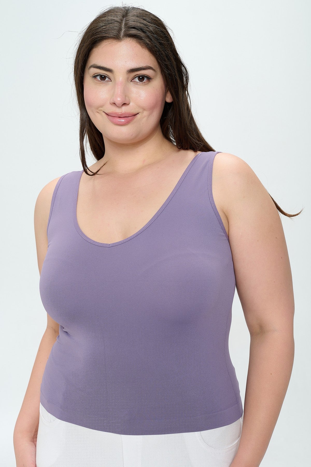 SLEEK & SEAMLESS REVERSIBLE NECKLINE TANK (MULTIPLE COLORS)