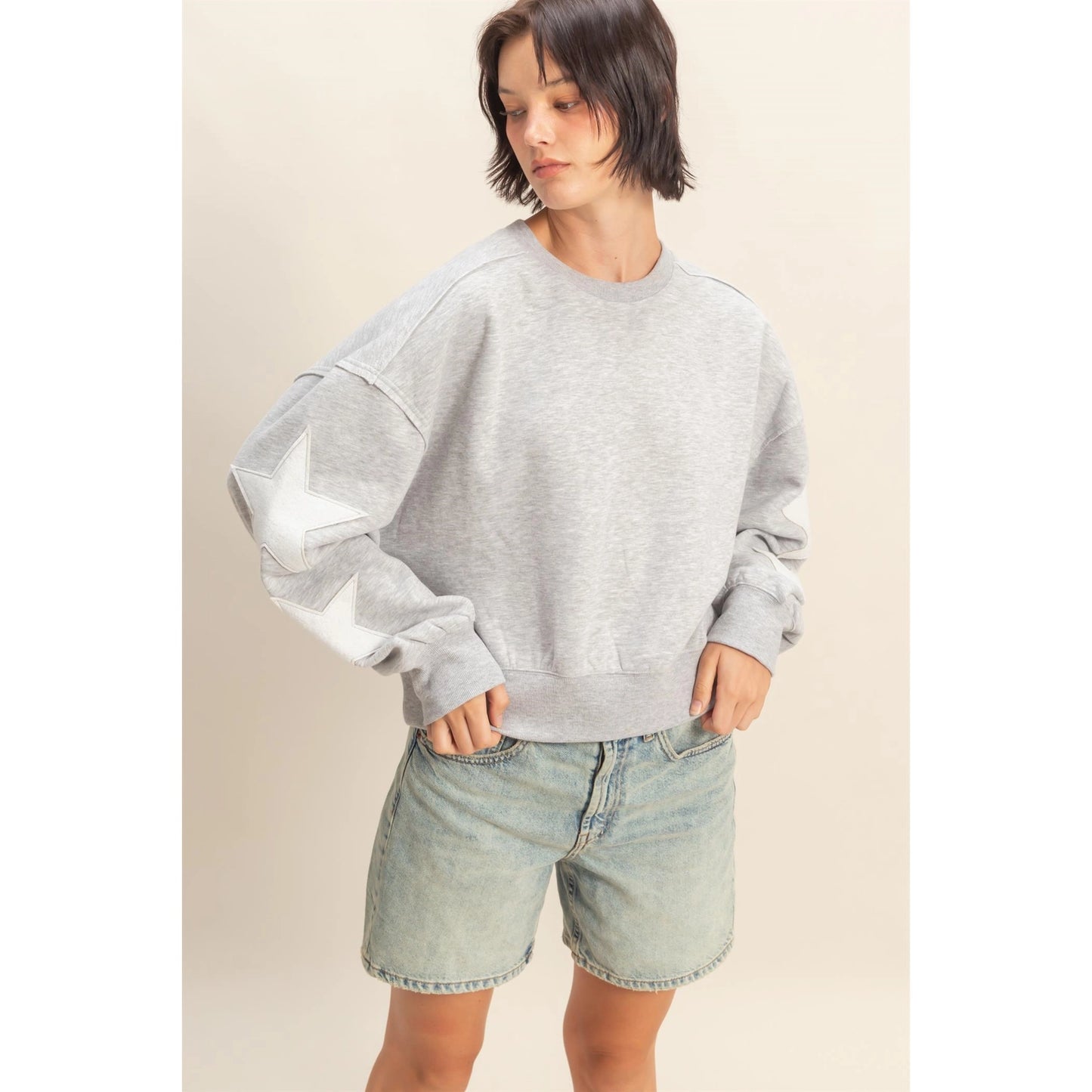 STAR PATCH CREWNECK SWEATSHIRT & PANTS *Sold Separately