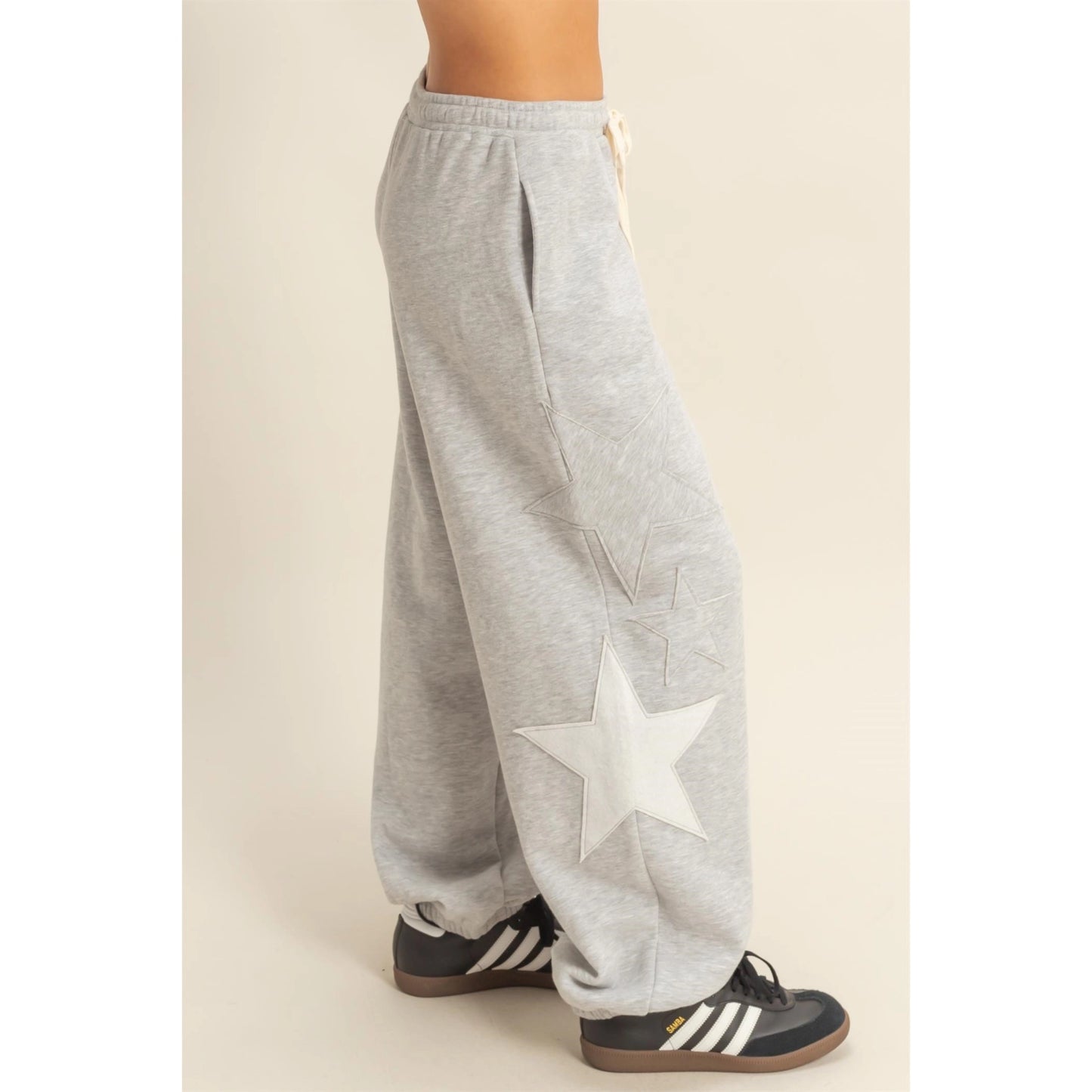 STAR PATCH CREWNECK SWEATSHIRT & PANTS *Sold Separately