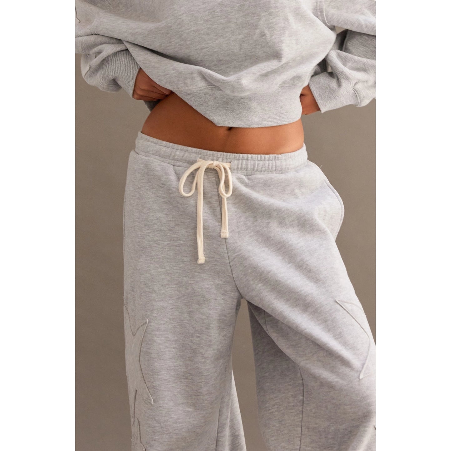 STAR PATCH CREWNECK SWEATSHIRT & PANTS *Sold Separately
