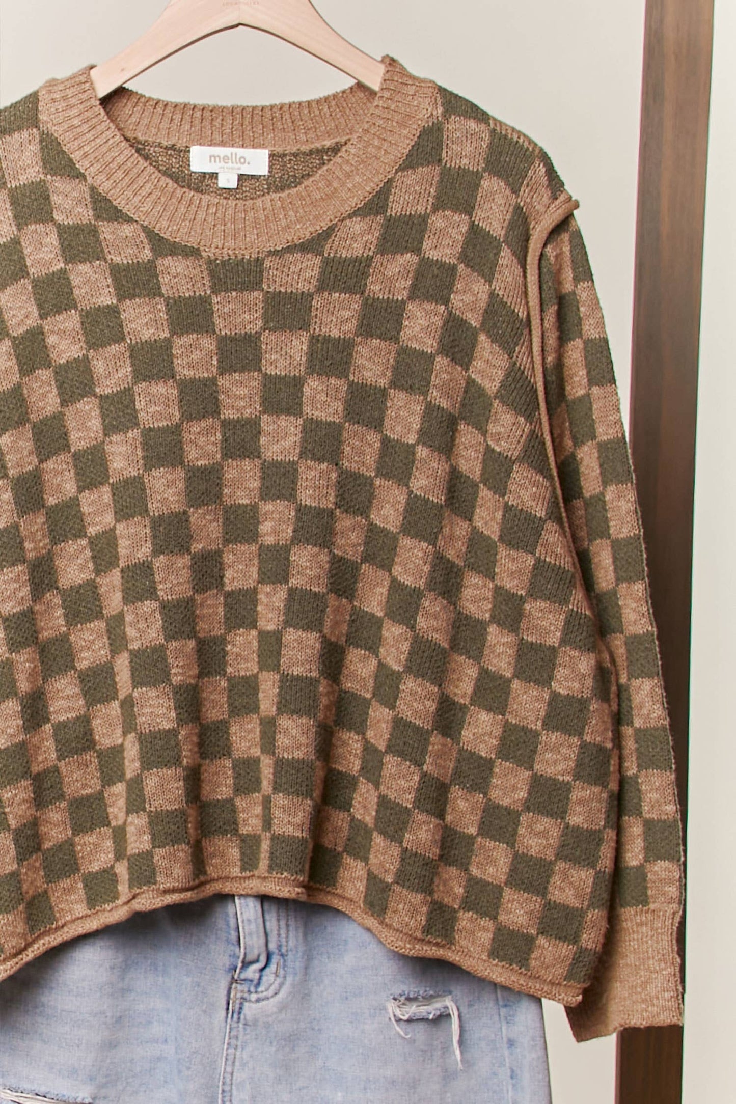 CHECKERED SOFT KNIT SWEATER