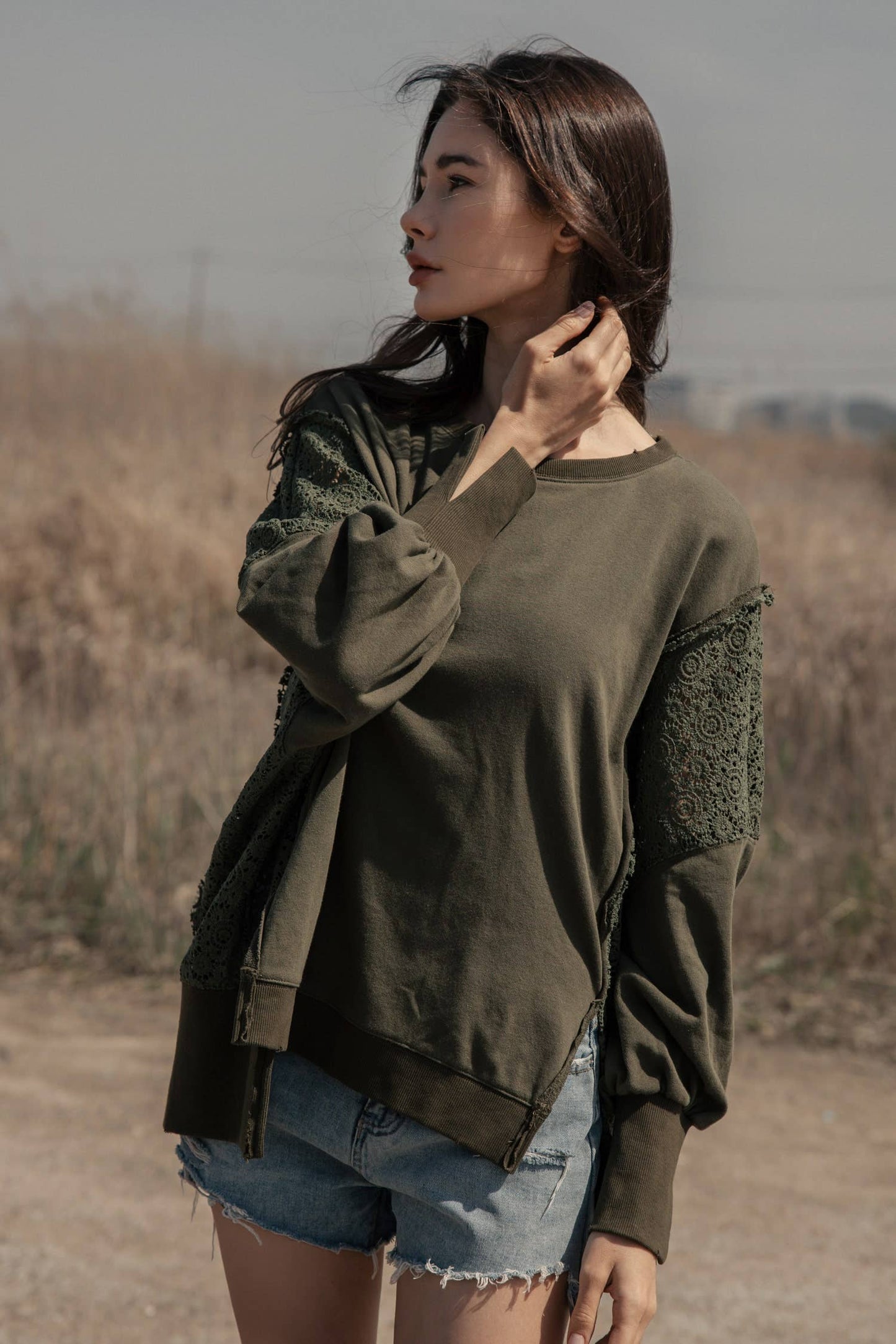 OVERSIZED REALXED FIT LACE KNIT PULLOVER TOP