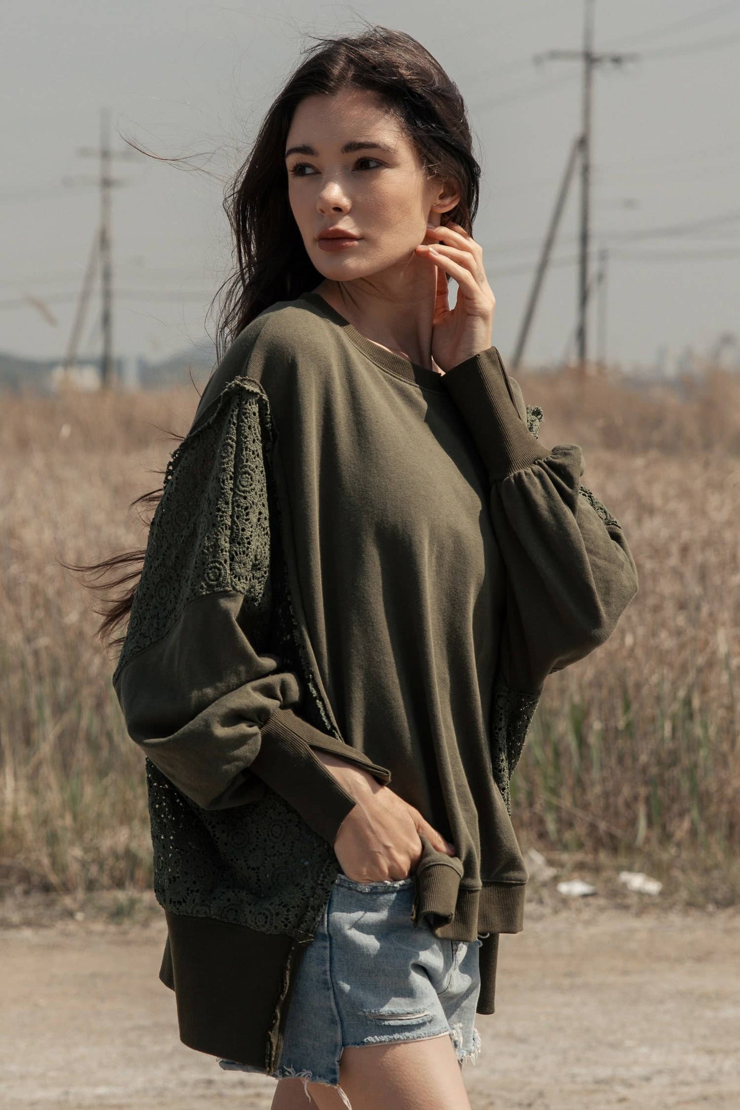 OVERSIZED REALXED FIT LACE KNIT PULLOVER TOP