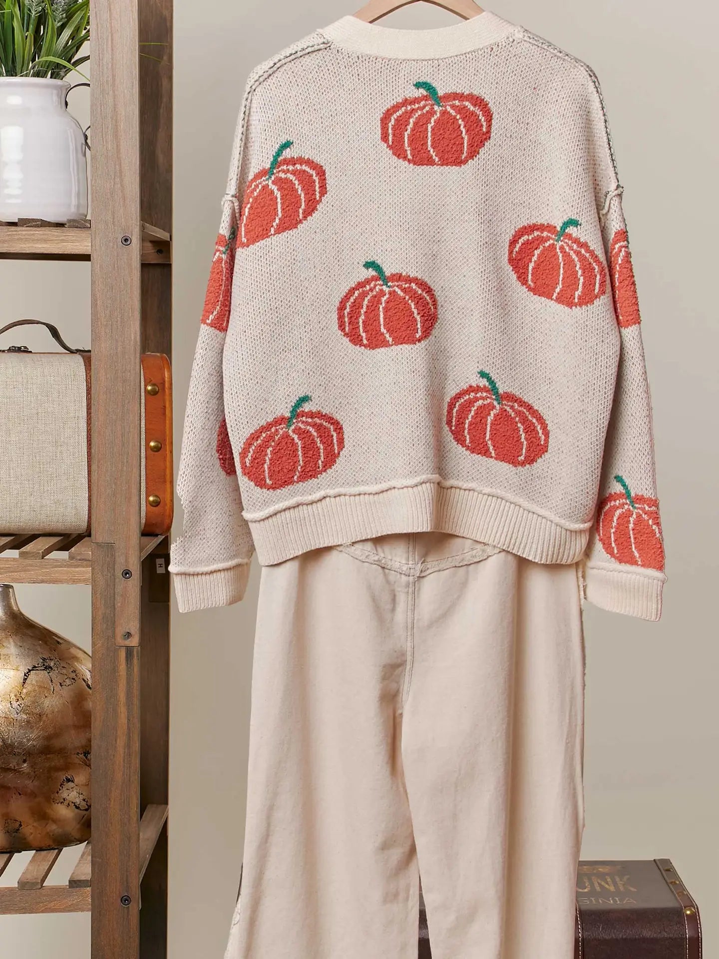 PUMPKIN V NECK BUTTON SOFT CARDIGAN