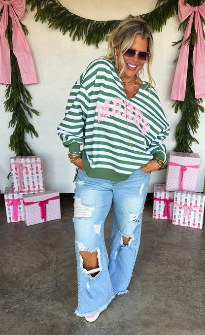 PREORDER- JOLLY & MERRY OVERSIZED PULLOVER (Green & White)