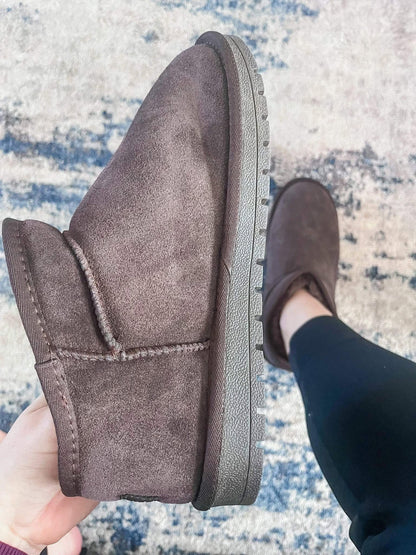 PREORDER: Faux Fur Lined Shortie Boots BESTSELLER