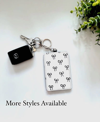 PATTERNED KEYCHAIN CARD HOLDER