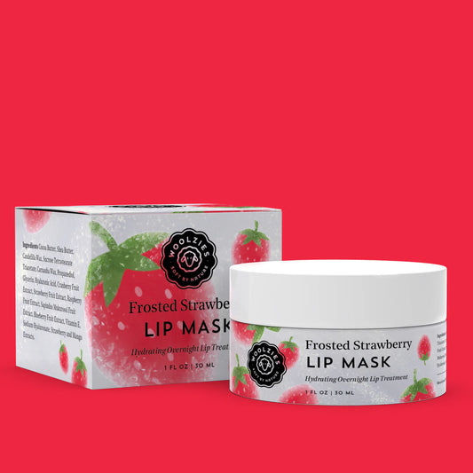 FROSTED STRAWBERRY LIP MASK - WOOLZIES 1OZ.