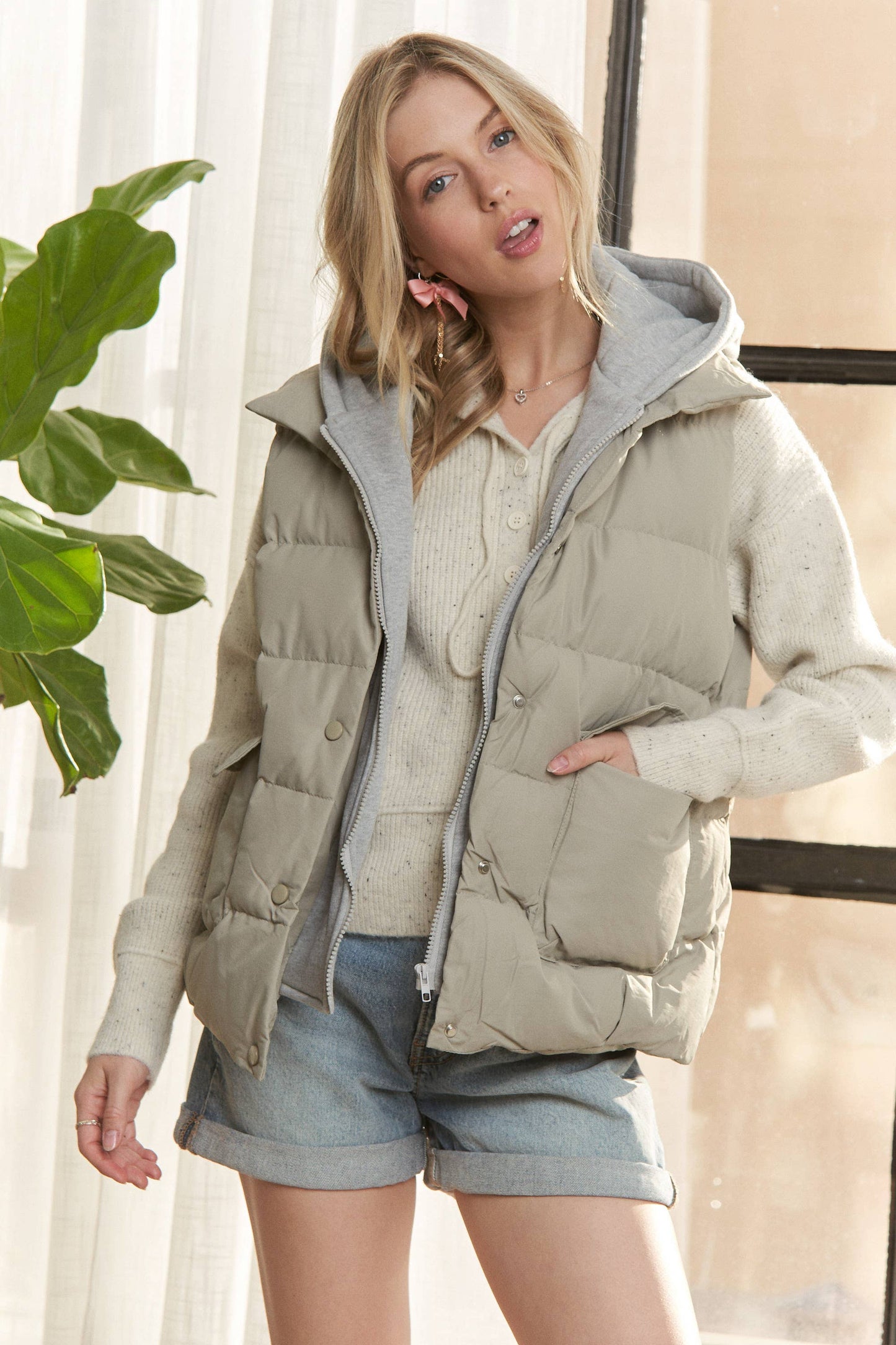 VERSATILE HOODED VEST