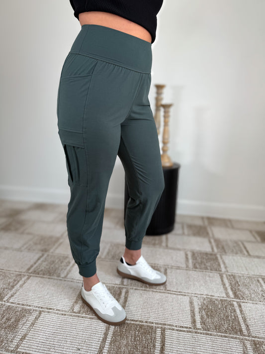 CARGO JOGGERS: SMOKED SPRUCE