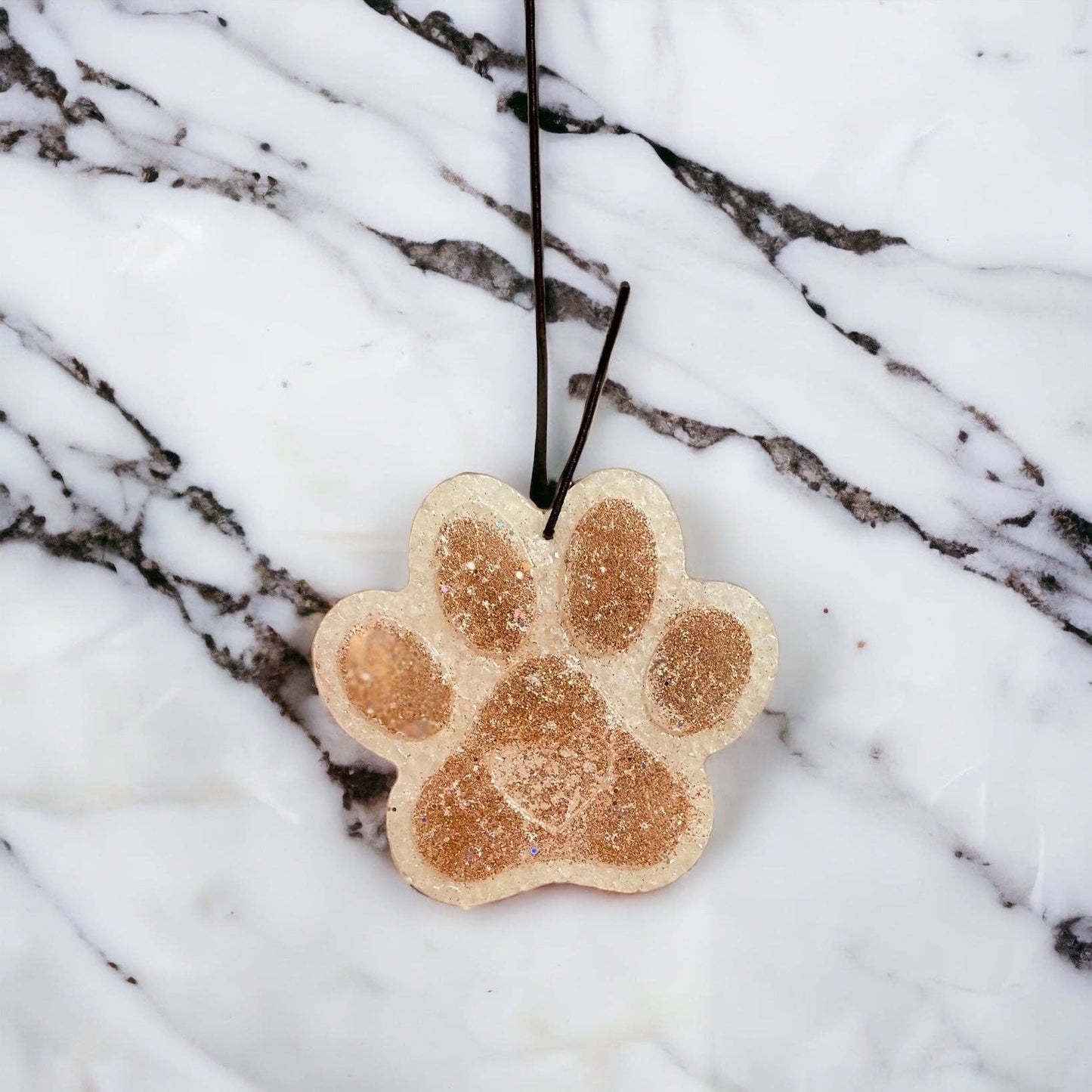 VANILLA BUTTERCREAM PAW PRINT CAR FRESHIE