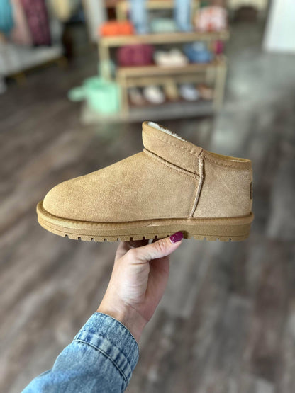 PREORDER: Faux Fur Lined Shortie Boots BESTSELLER