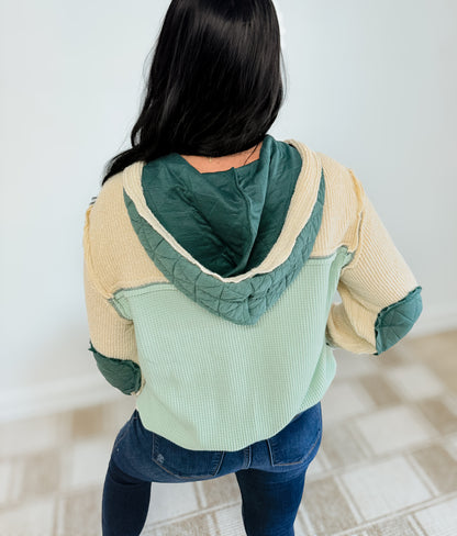 POL: OVERSIZED HOODED MULTI FABRIC SHACKET FOREST