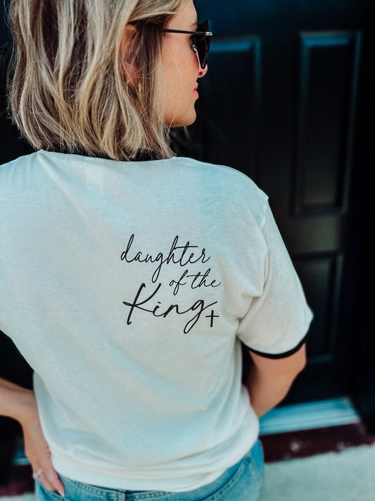 DAUGHTER OF THE KING CHRISTIAN GRAPHIC T-SHIRT
