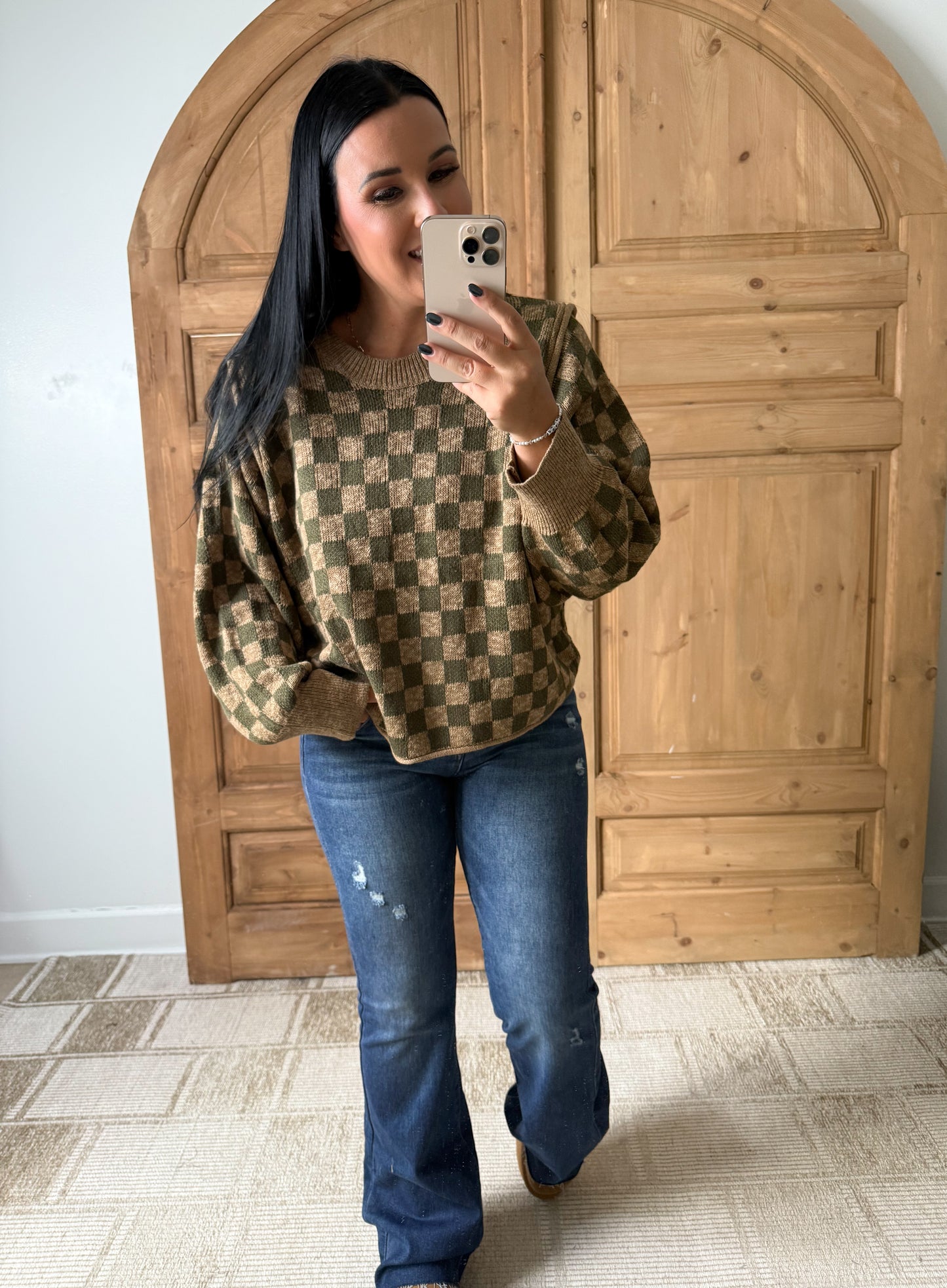 CHECKERED SOFT KNIT SWEATER