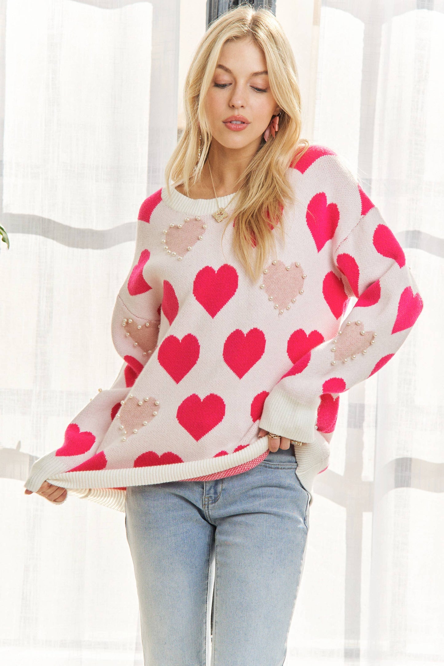 PEARL ACCENT HEART SWEATER