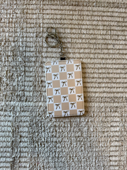 PATTERNED KEYCHAIN CARD HOLDER