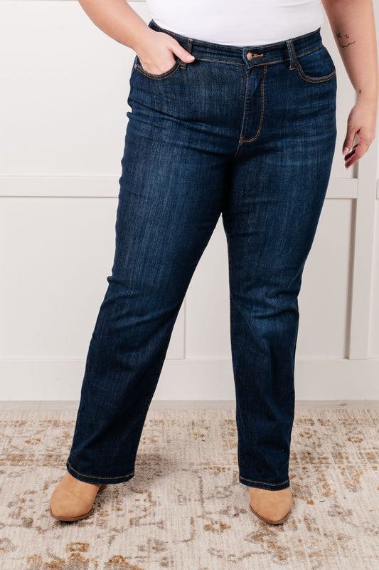 ONLINE EXCLUSIVE ALAINA HIGH RISE CLASSIC STRAIGHT JEANS