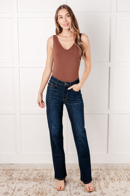 ONLINE EXCLUSIVE ALAINA HIGH RISE CLASSIC STRAIGHT JEANS