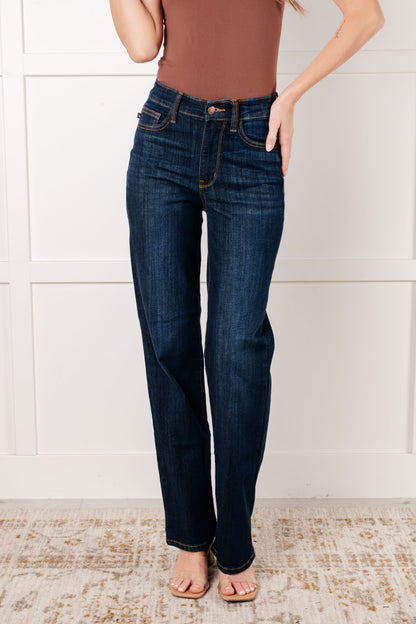 ONLINE EXCLUSIVE ALAINA HIGH RISE CLASSIC STRAIGHT JEANS