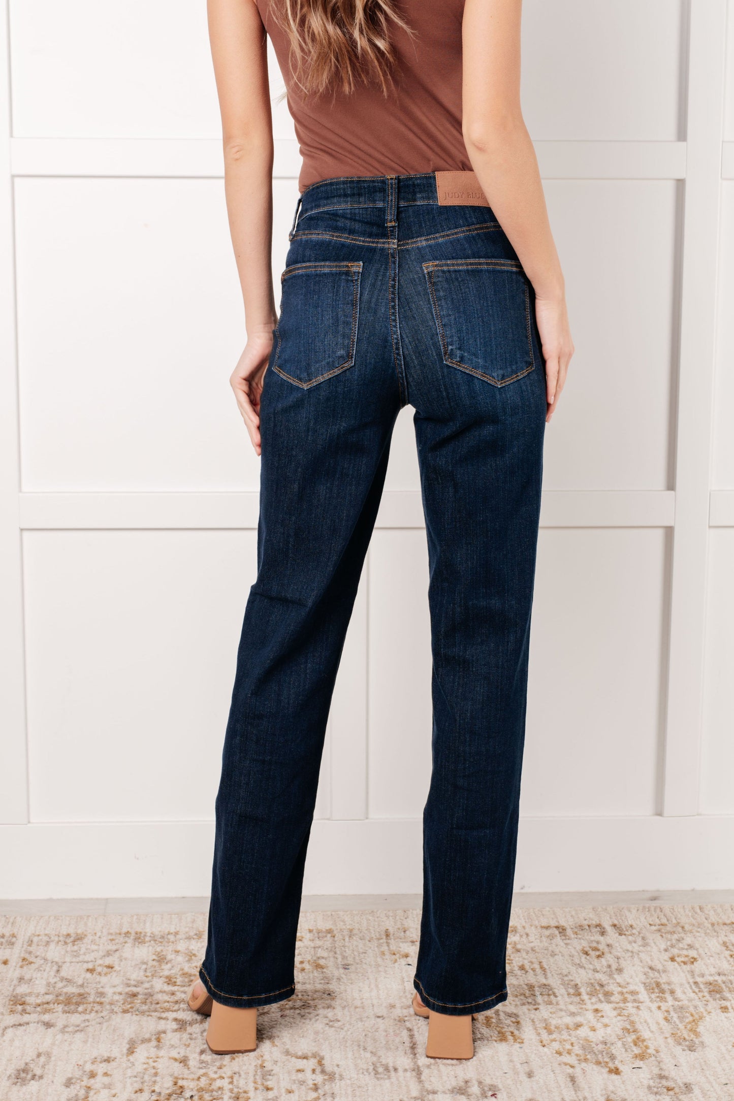 ONLINE EXCLUSIVE ALAINA HIGH RISE CLASSIC STRAIGHT JEANS