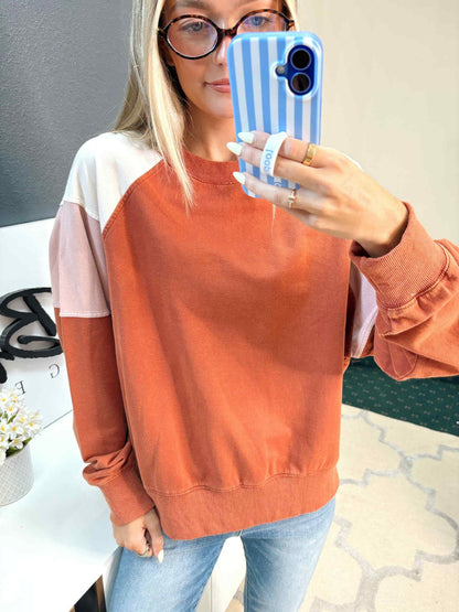 RUSTY COLORBLOCK PULLOVER CREWNECK