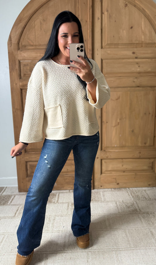 RELAXED WOVEN SOFT KNIT SWEATER
