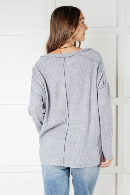 ONLINE EXCLUSIVE BASICALLY FREEZING BRUSHED HACCI TOP IN HEATHER GREY